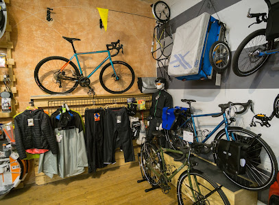 Intérieur magasin de vélos Montpellier Centre
