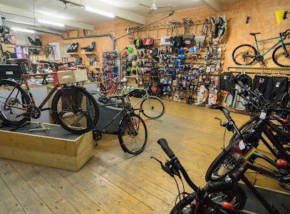 Intérieur magasin de vélos Montpellier Centre